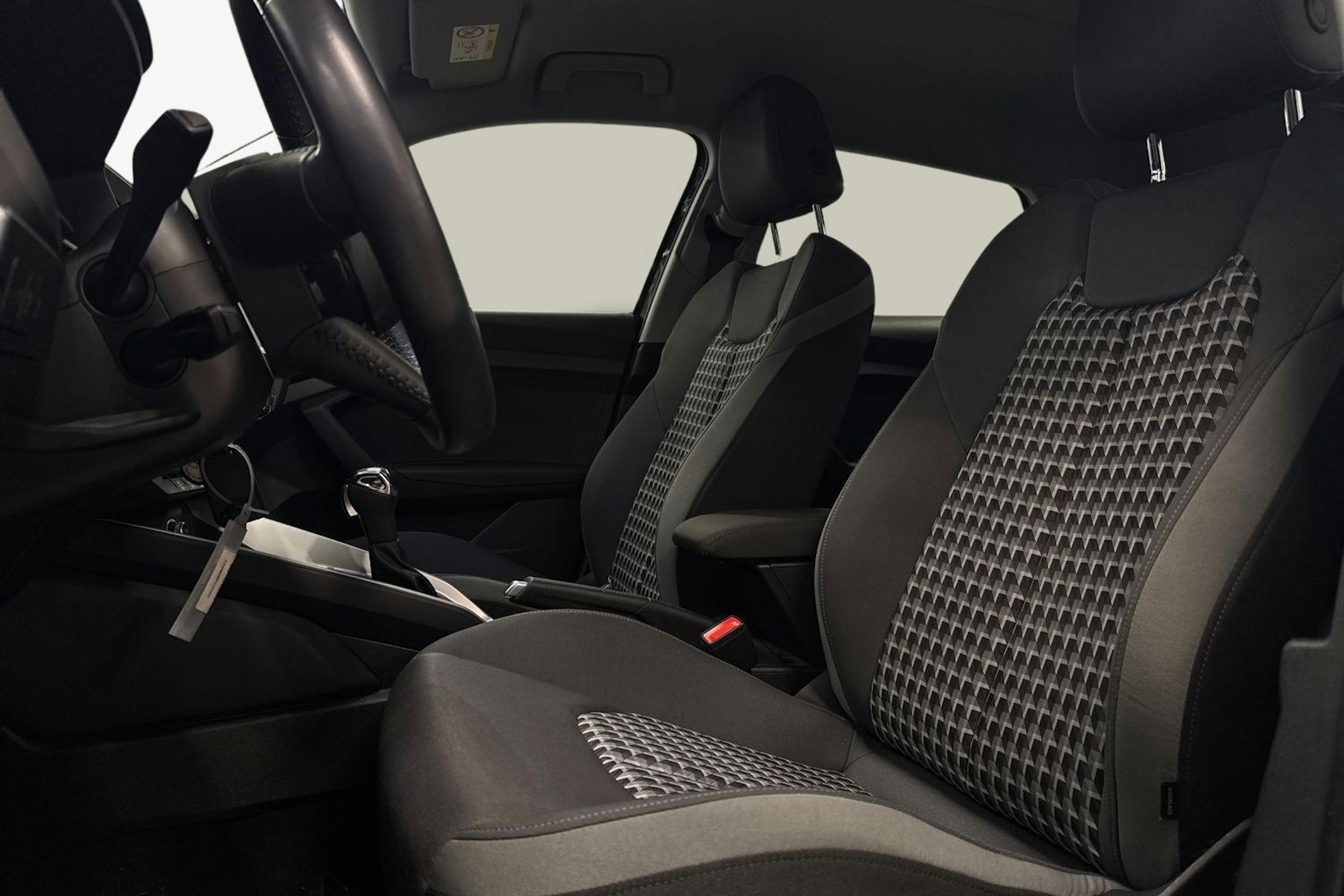 Harmaa Audi A1 2019 kuva 11.