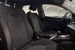 Harmaa Audi A1 2019 kuva 13.