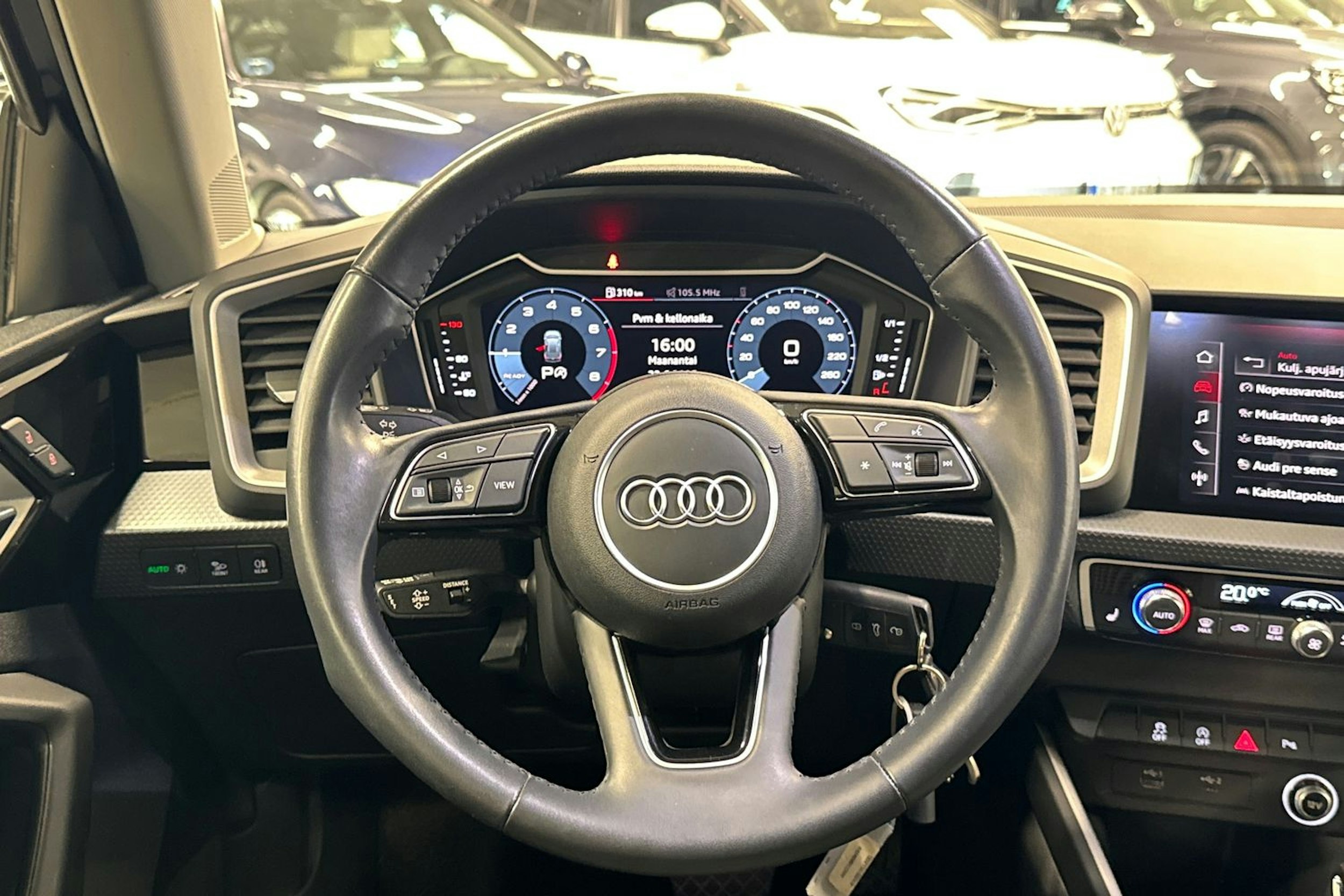 Harmaa Audi A1 2019 kuva 14.