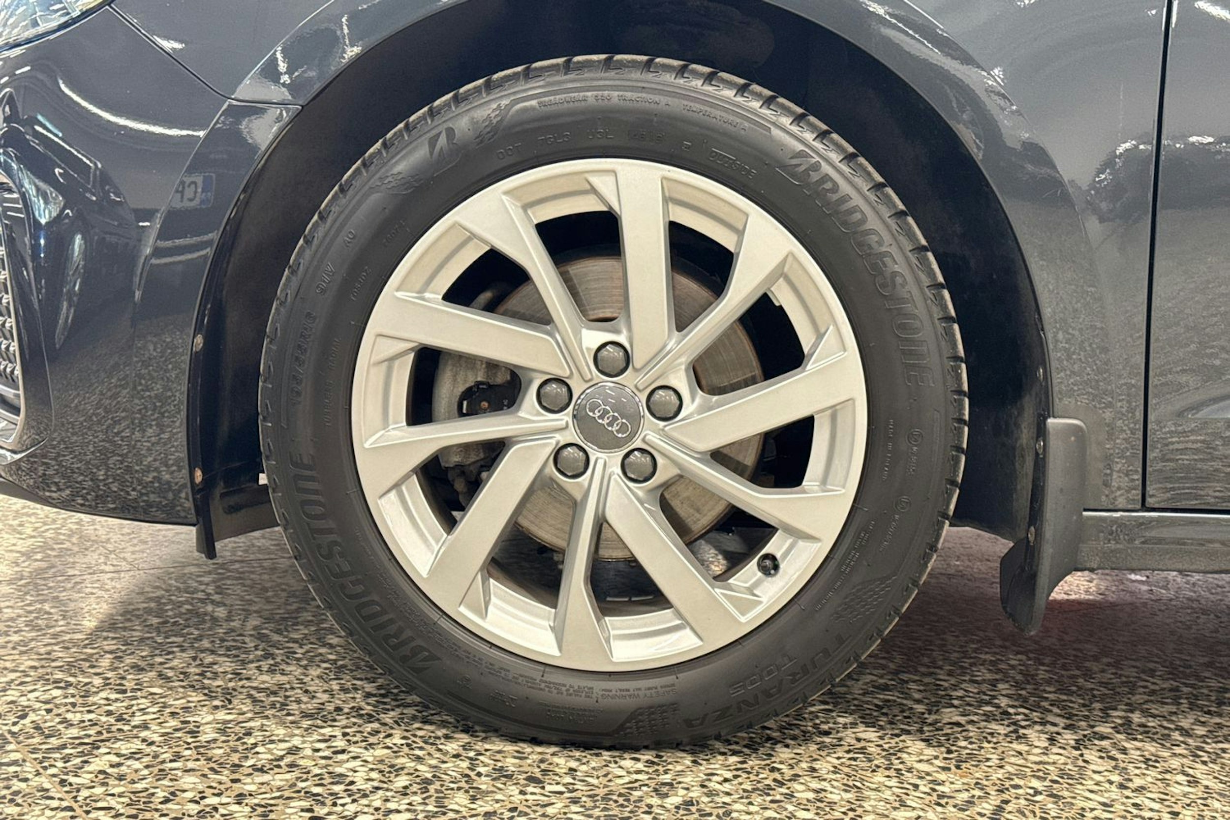 Harmaa Audi A1 2019 kuva 30.