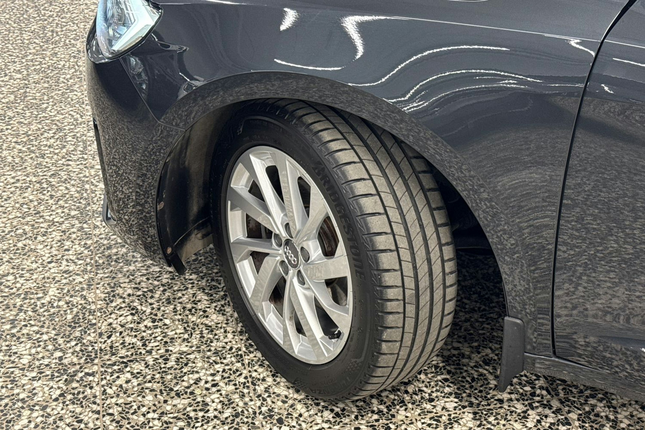 Harmaa Audi A1 2019 kuva 31.