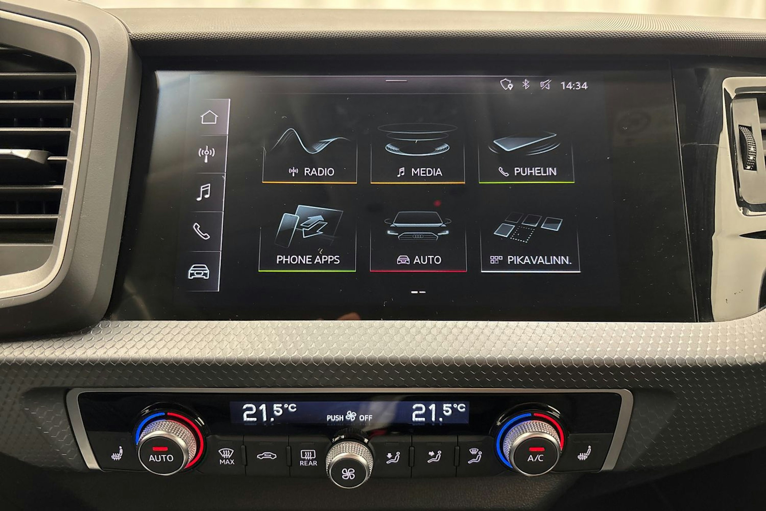 valkoinen Audi A1 2020 kuva 17.