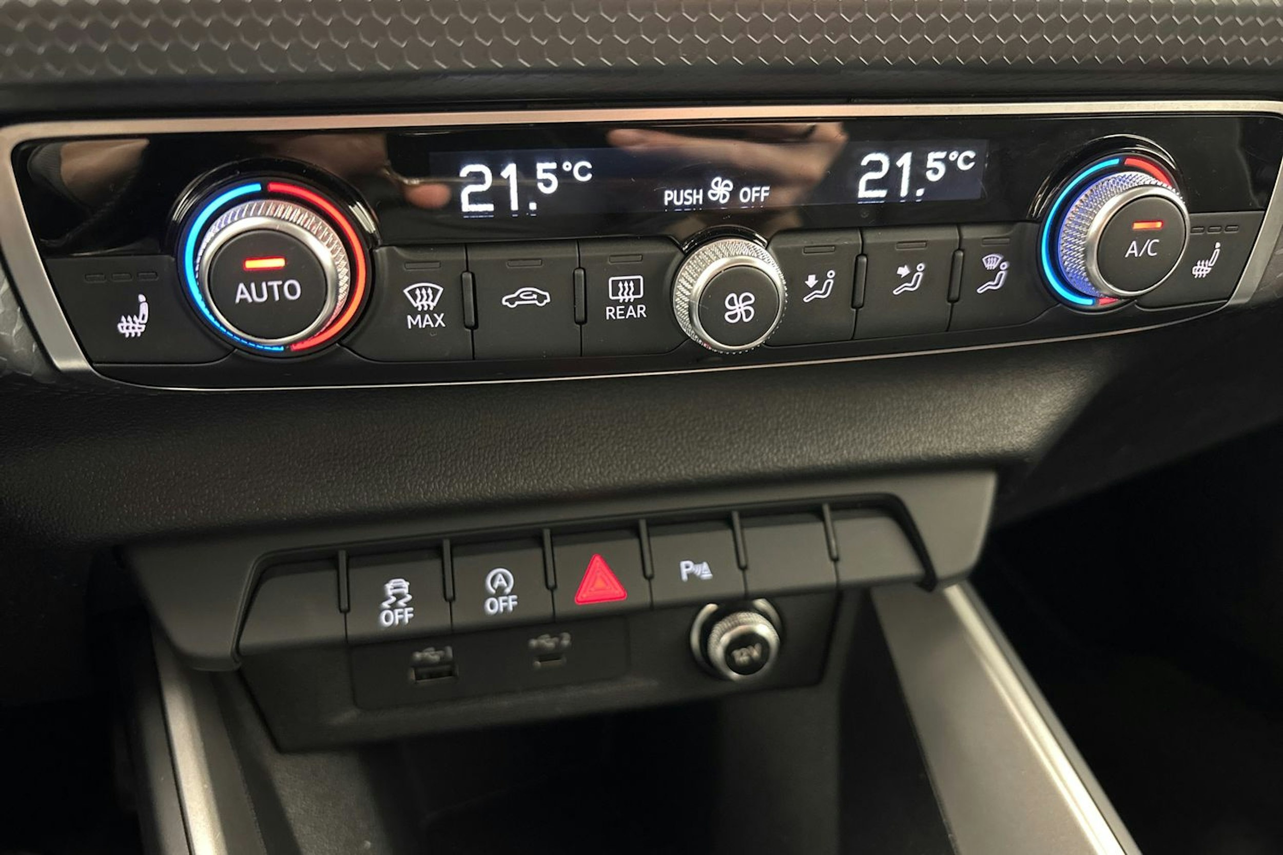 valkoinen Audi A1 2020 kuva 21.