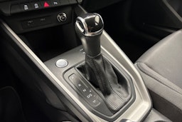 valkoinen Audi A1 2020 kuva 22.