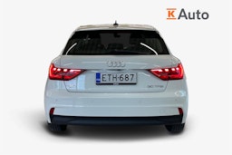 Valkoinen Audi A1 2020 kuva 3.