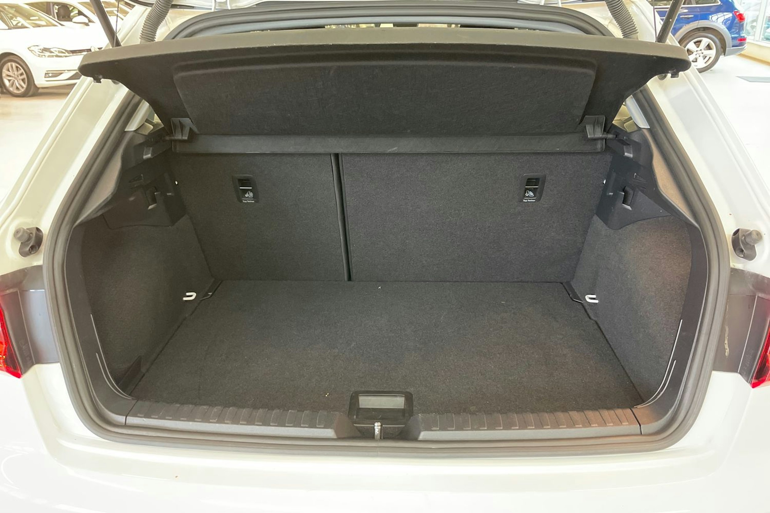 Valkoinen Audi A1 2020 kuva 25.