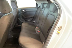 valkoinen Audi A1 2020 kuva 11.