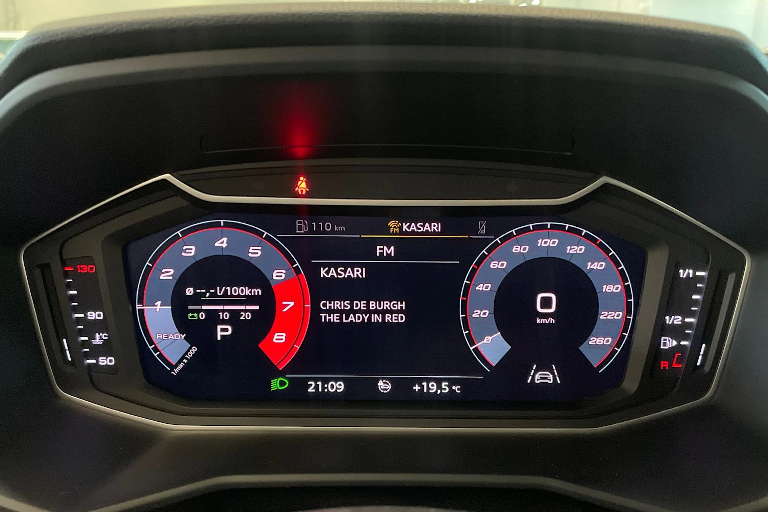 valkoinen Audi A1 2020 kuva 17.