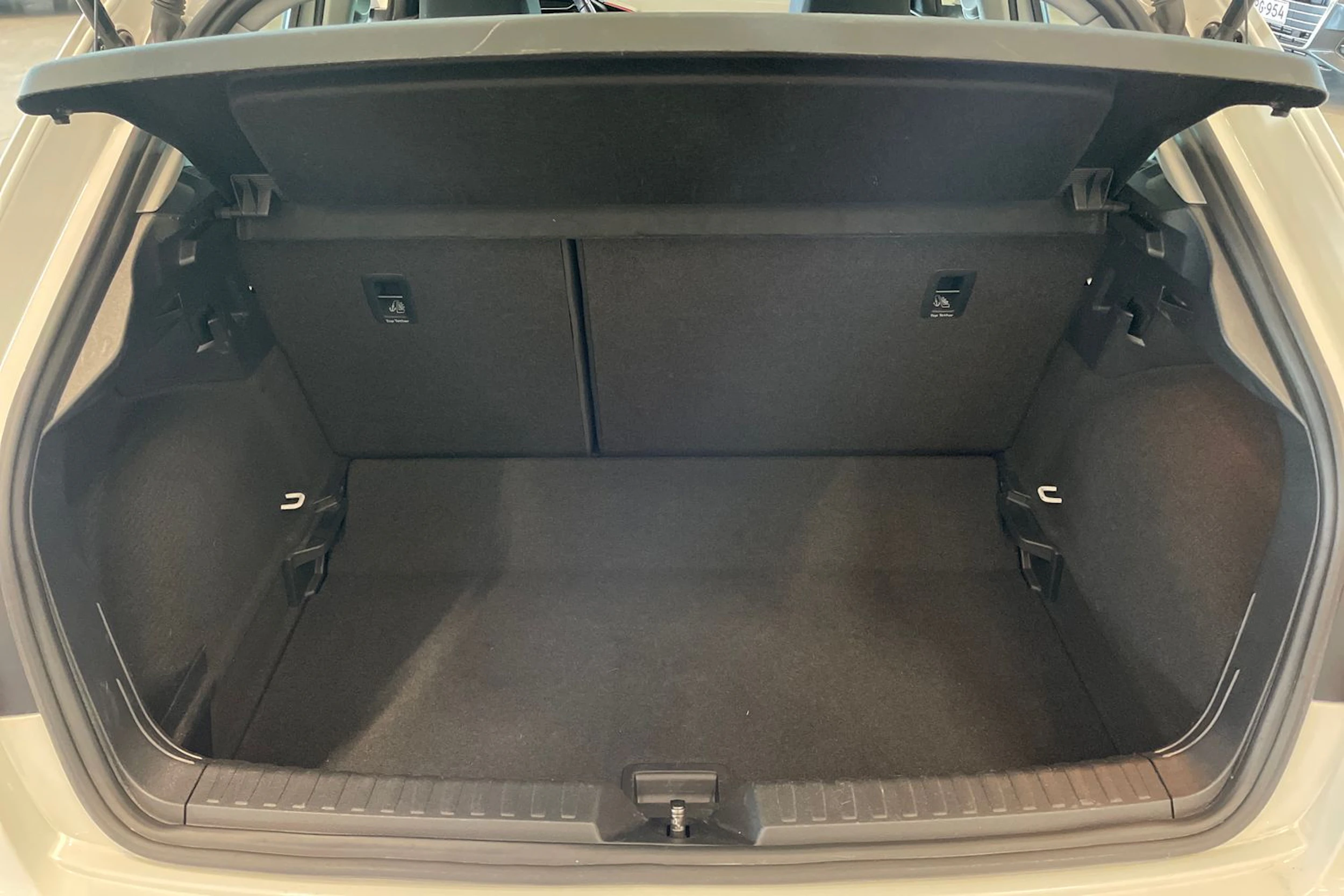 valkoinen Audi A1 2020 kuva 31.