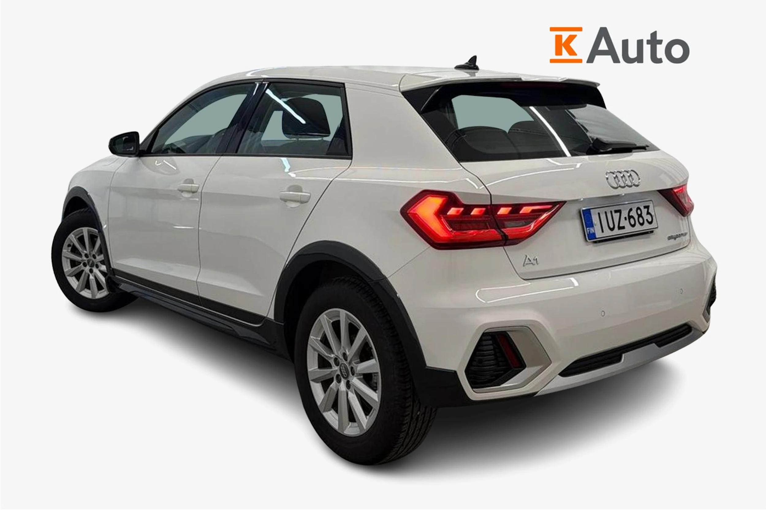 valkoinen Audi A1 2020 kuva 2.