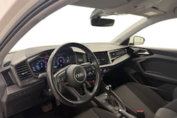 valkoinen Audi A1 2020 kuva 6.