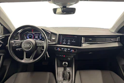 valkoinen Audi A1 2020 kuva 7.