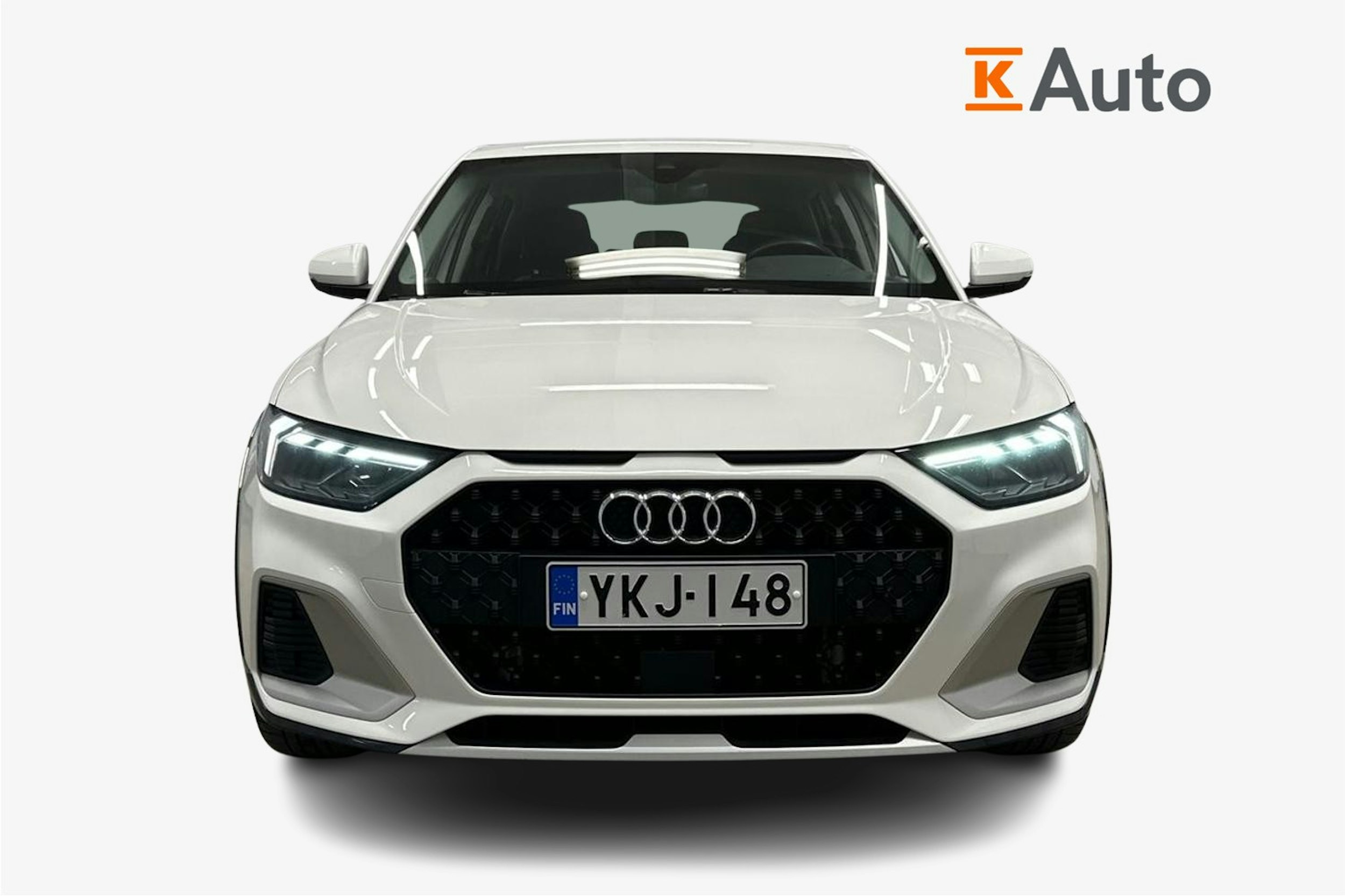 valkoinen Audi A1 2020 kuva 5.