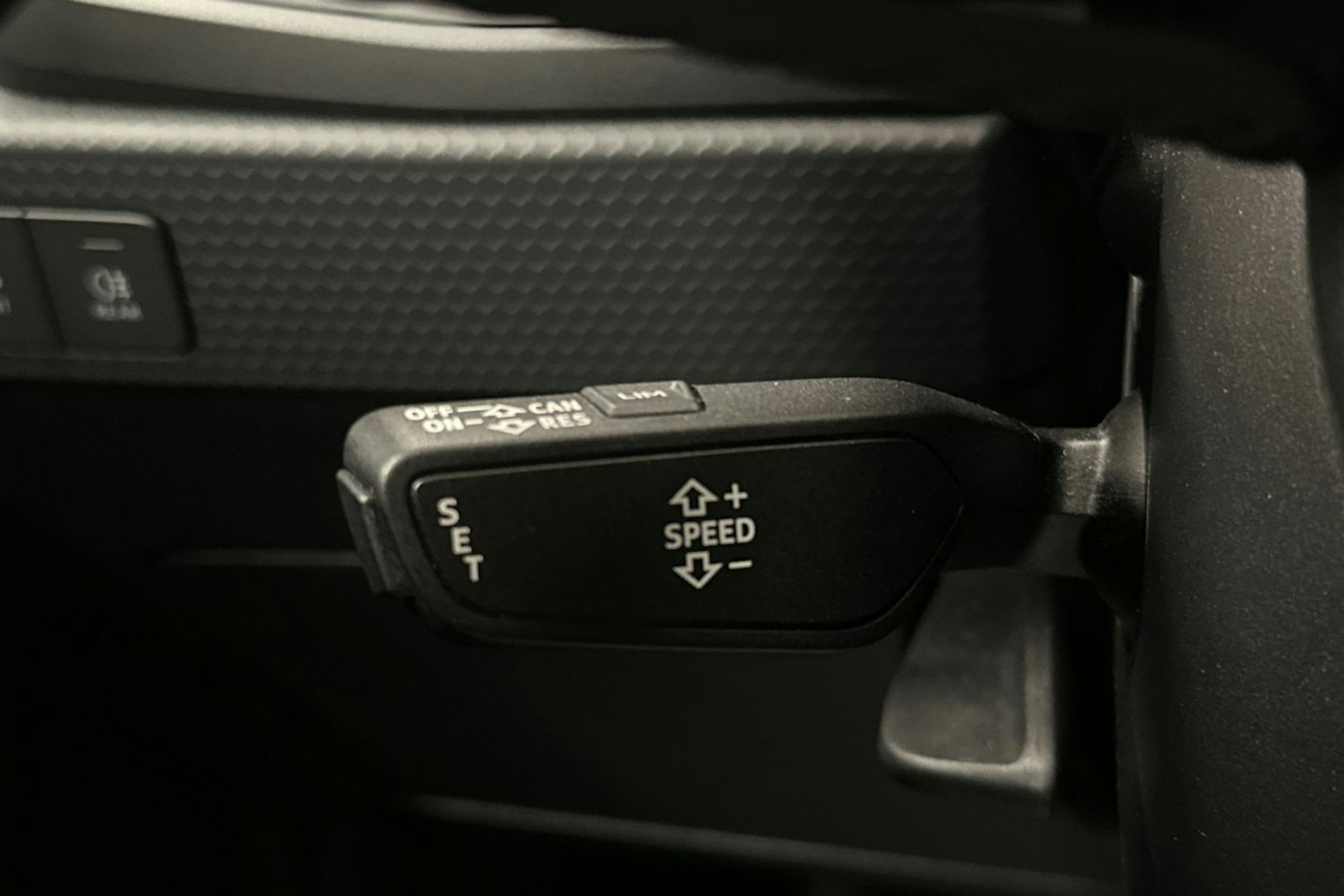 valkoinen Audi A1 2020 kuva 19.