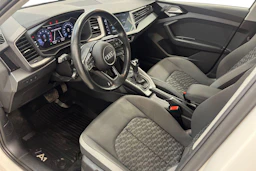valkoinen Audi A1 2020 kuva 8.