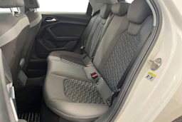 valkoinen Audi A1 2020 kuva 11.