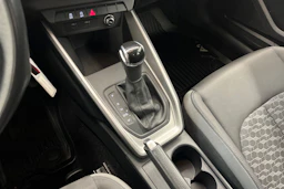 valkoinen Audi A1 2020 kuva 21.