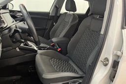valkoinen Audi A1 2020 kuva 25.