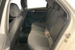 valkoinen Audi A1 2020 kuva 8.