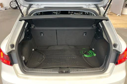 valkoinen Audi A1 2020 kuva 17.