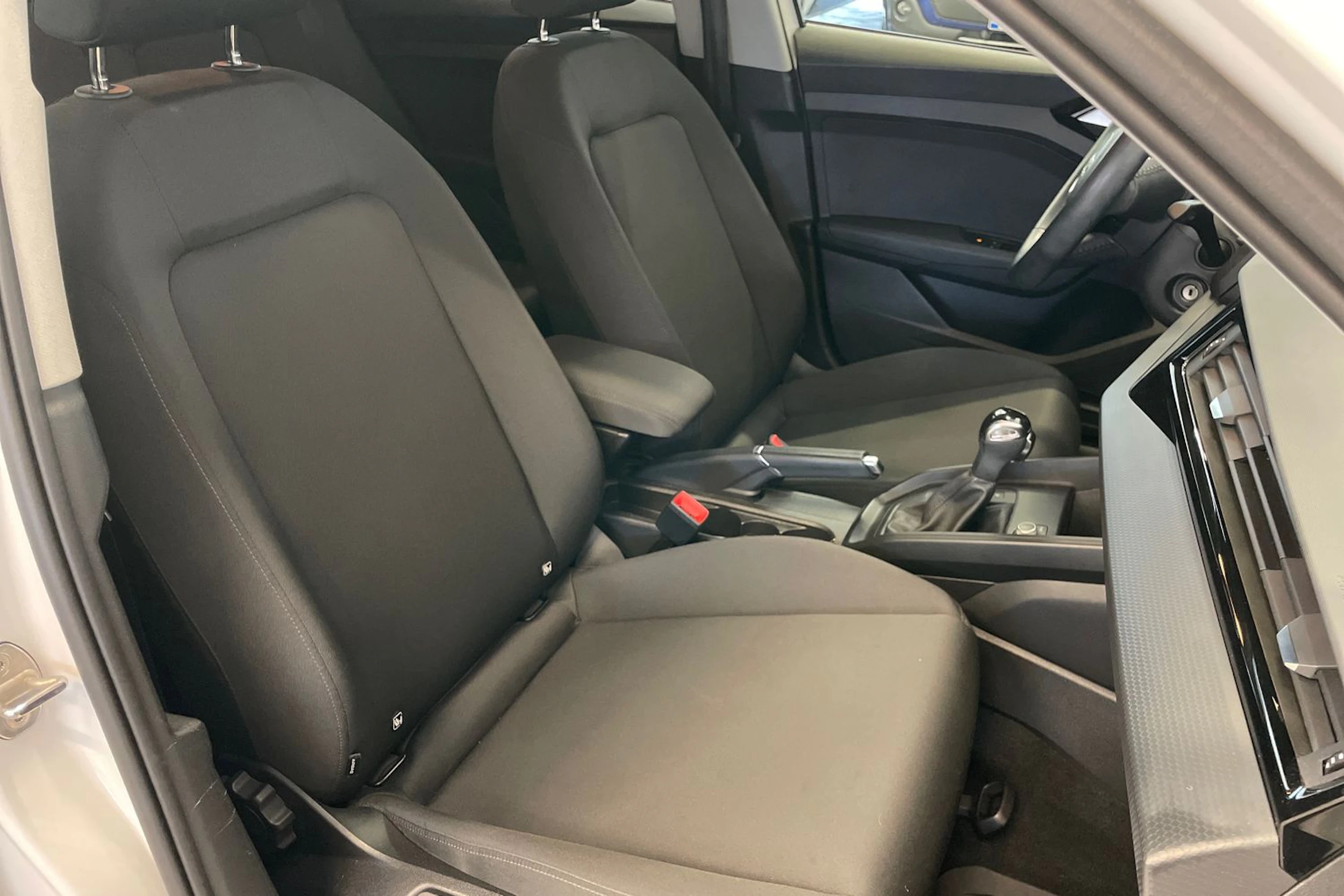 valkoinen Audi A1 2020 kuva 20.