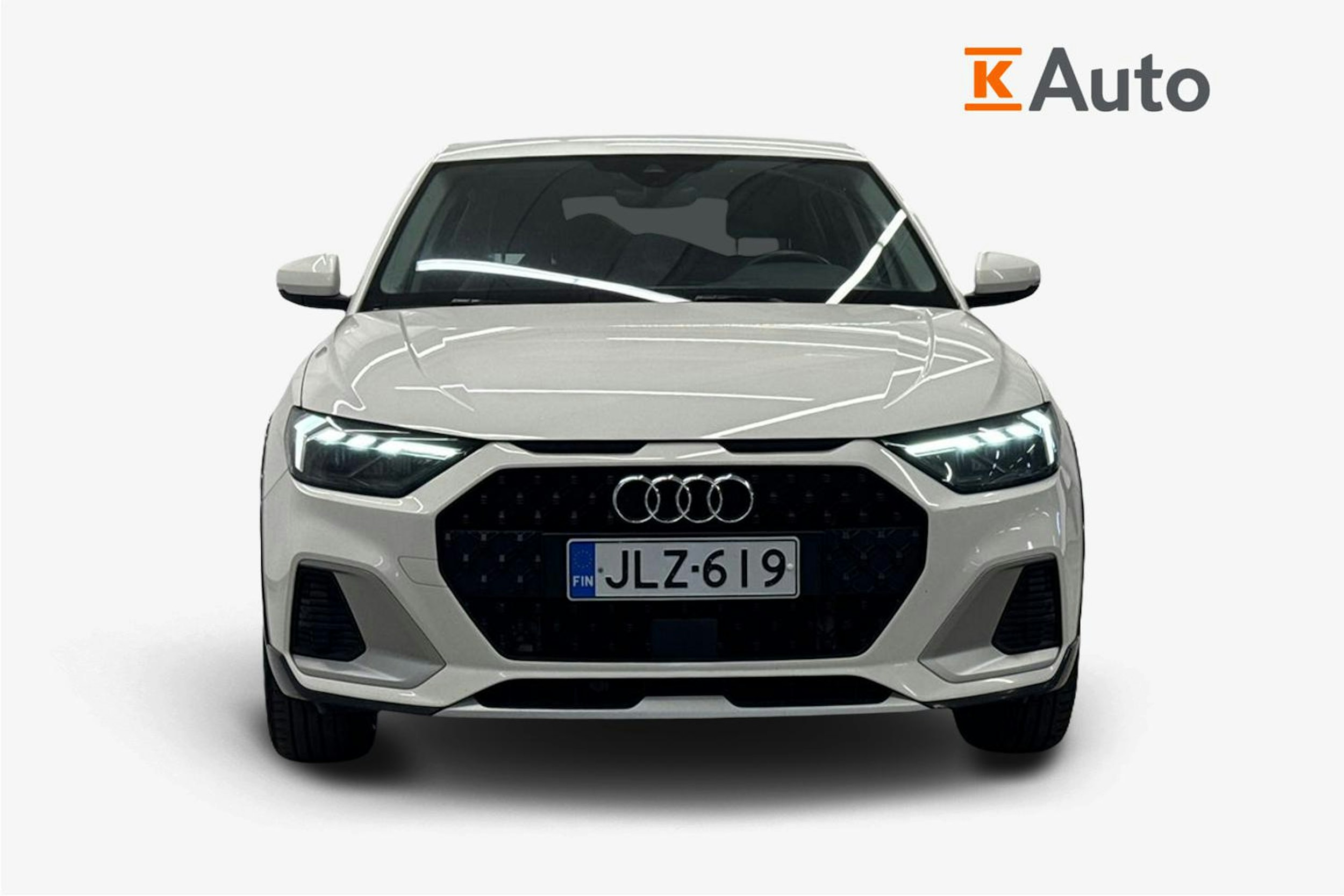 valkoinen Audi A1 2021 kuva 4.