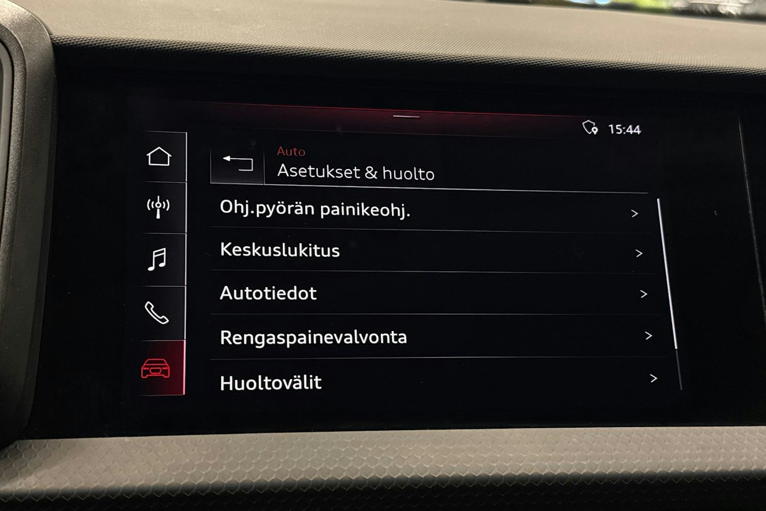 valkoinen Audi A1 2021 kuva 28.