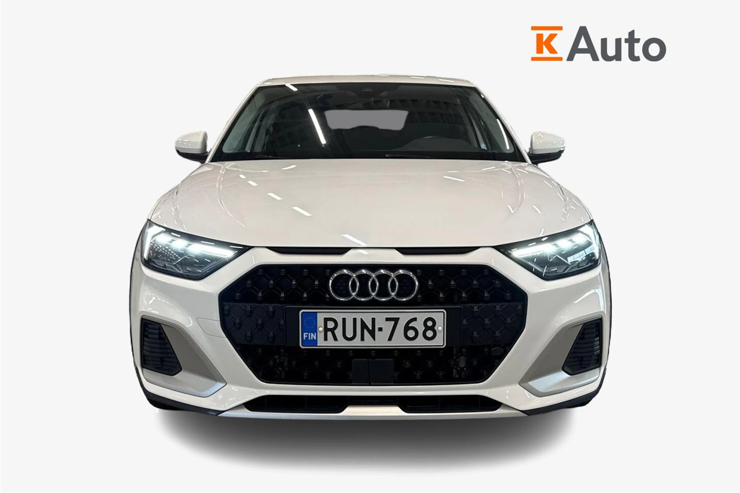 valkoinen Audi A1 2021 kuva 5.