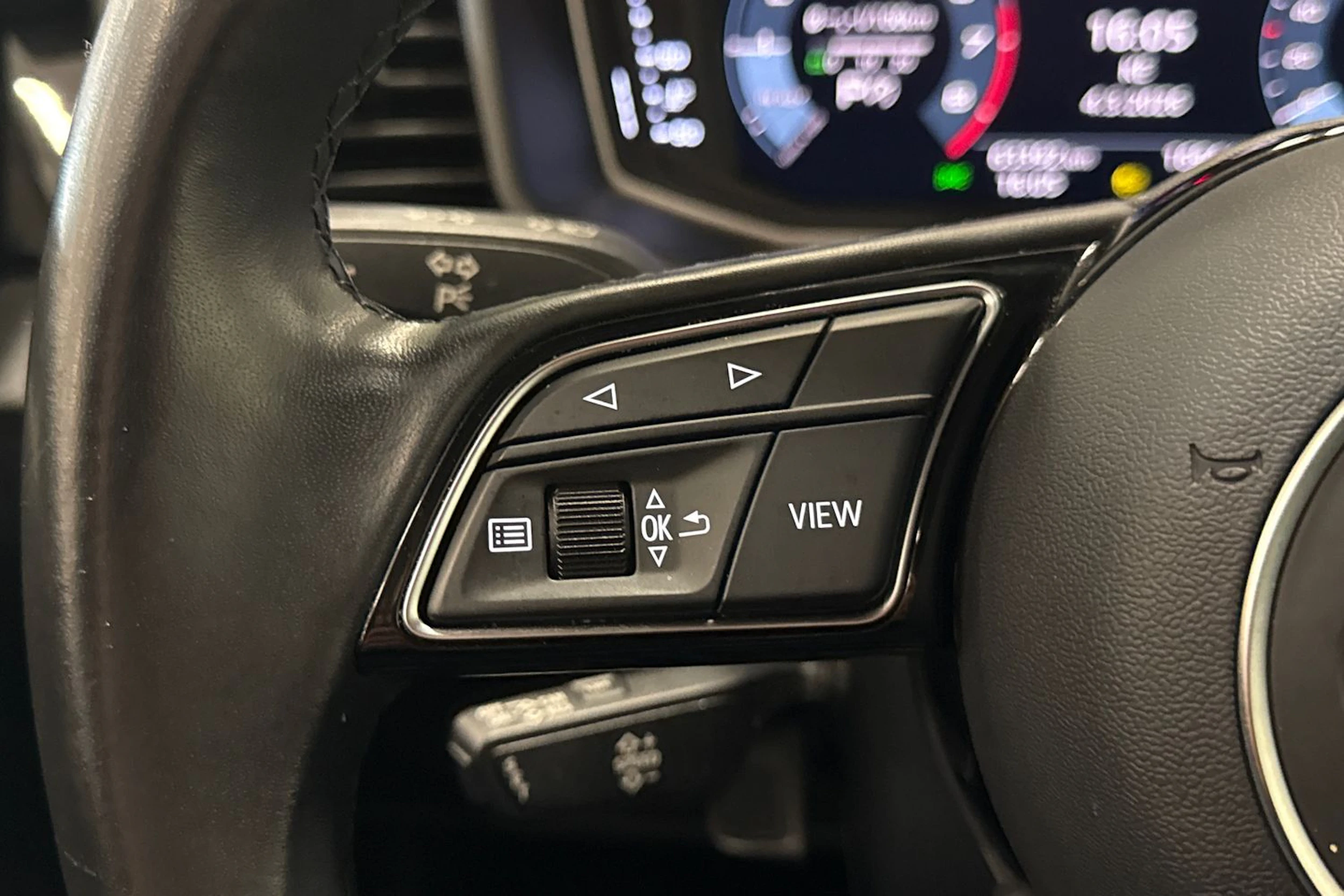 valkoinen Audi A1 2021 kuva 15.