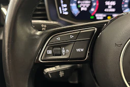 valkoinen Audi A1 2021 kuva 15.