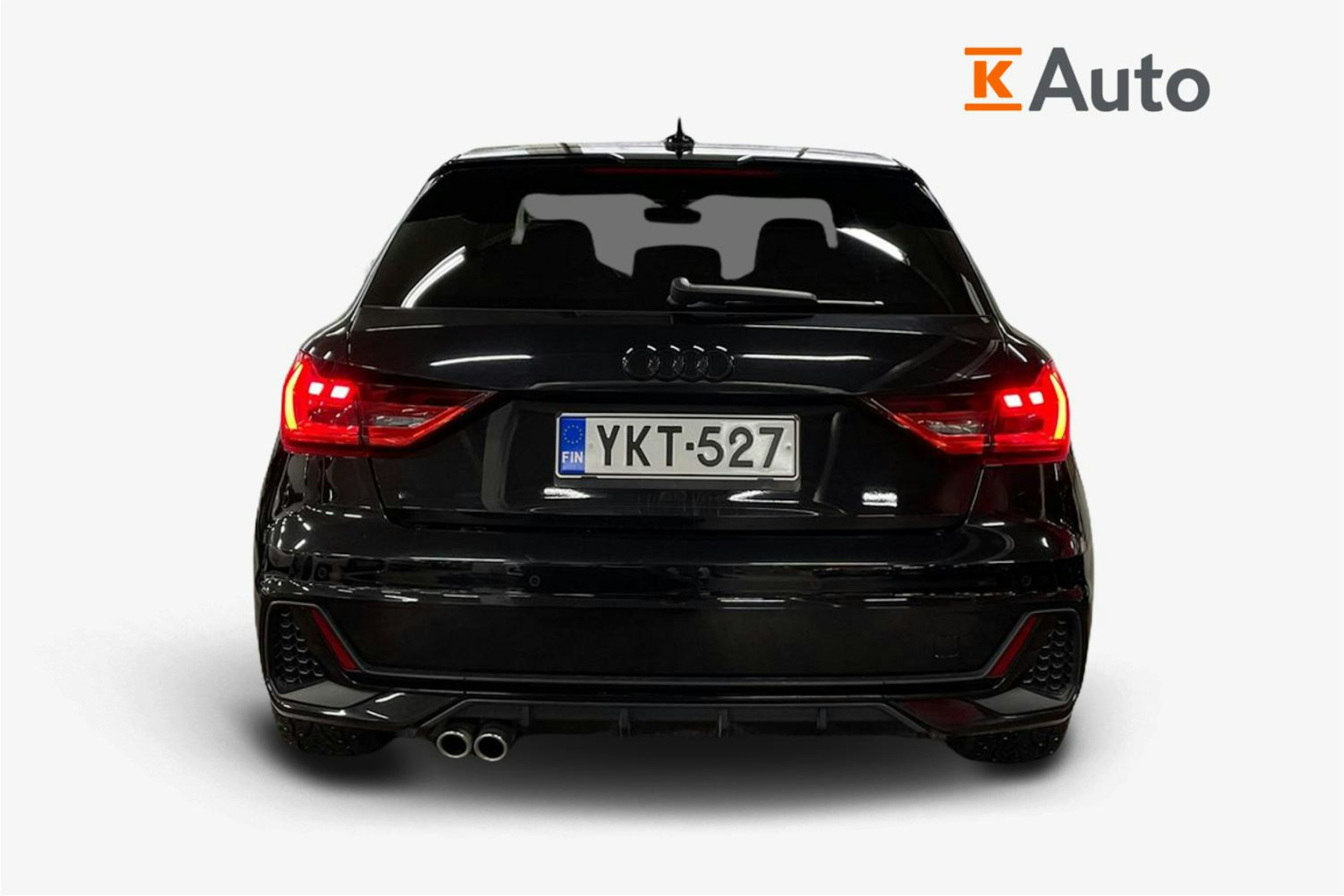 Musta Audi A1 2022 kuva 3.