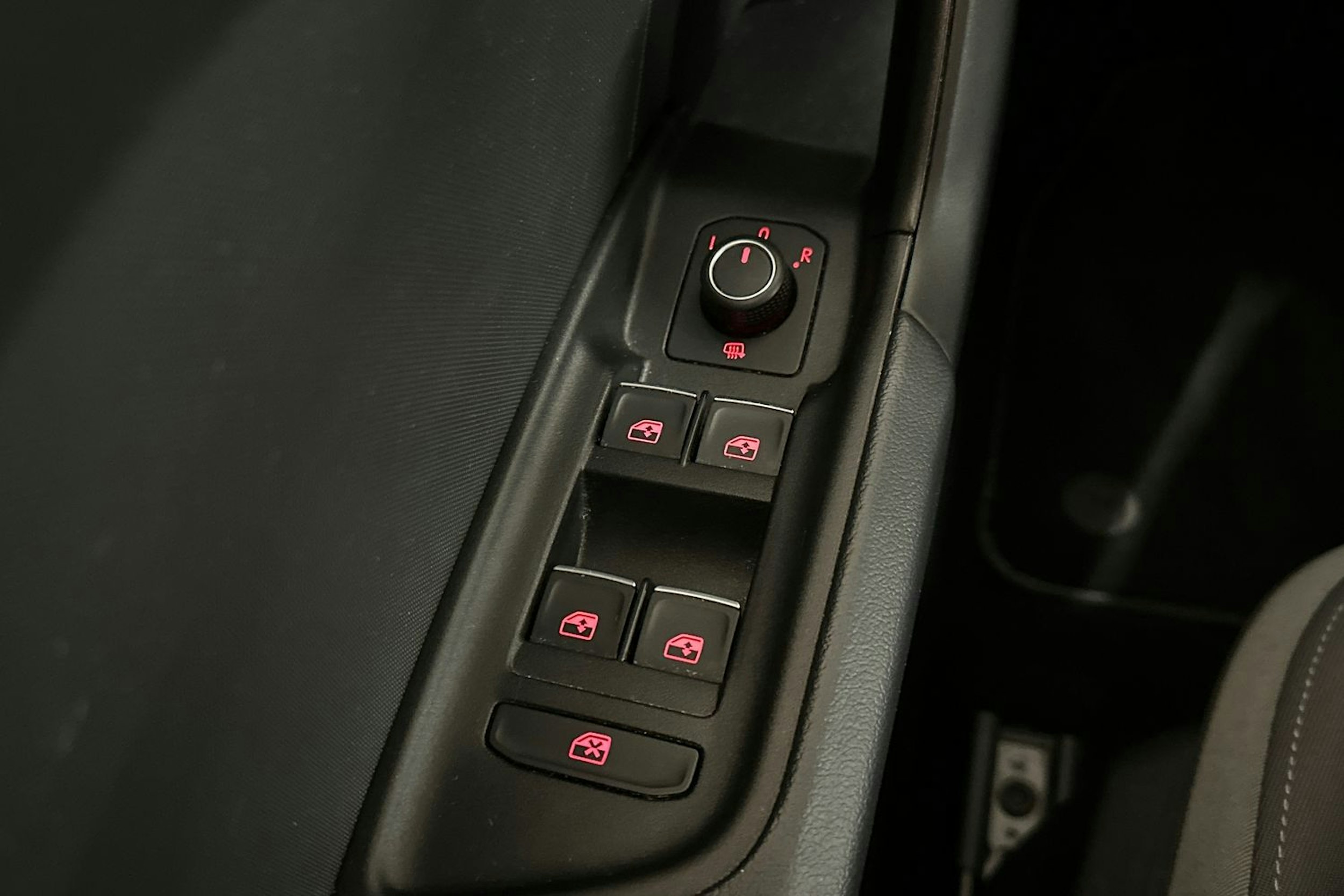 valkoinen Audi A1 2022 kuva 29.