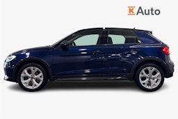 sininen Audi A1 2023 kuva 5.