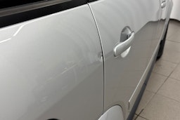 Harmaa Audi A2 2001 kuva 22.