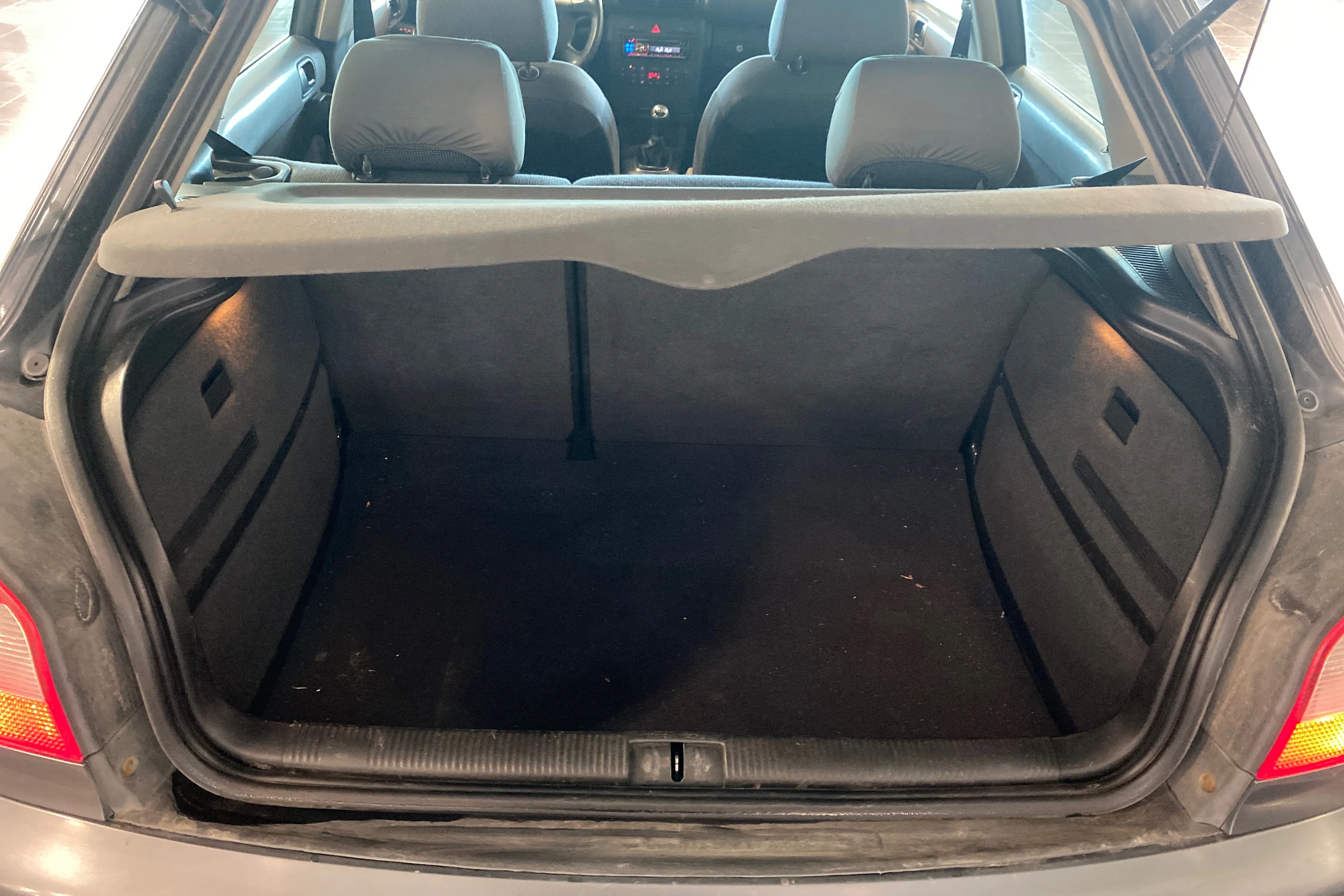 harmaa Audi A3 2003 kuva 11.