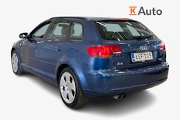 sininen Audi A3 2004 kuva 2.