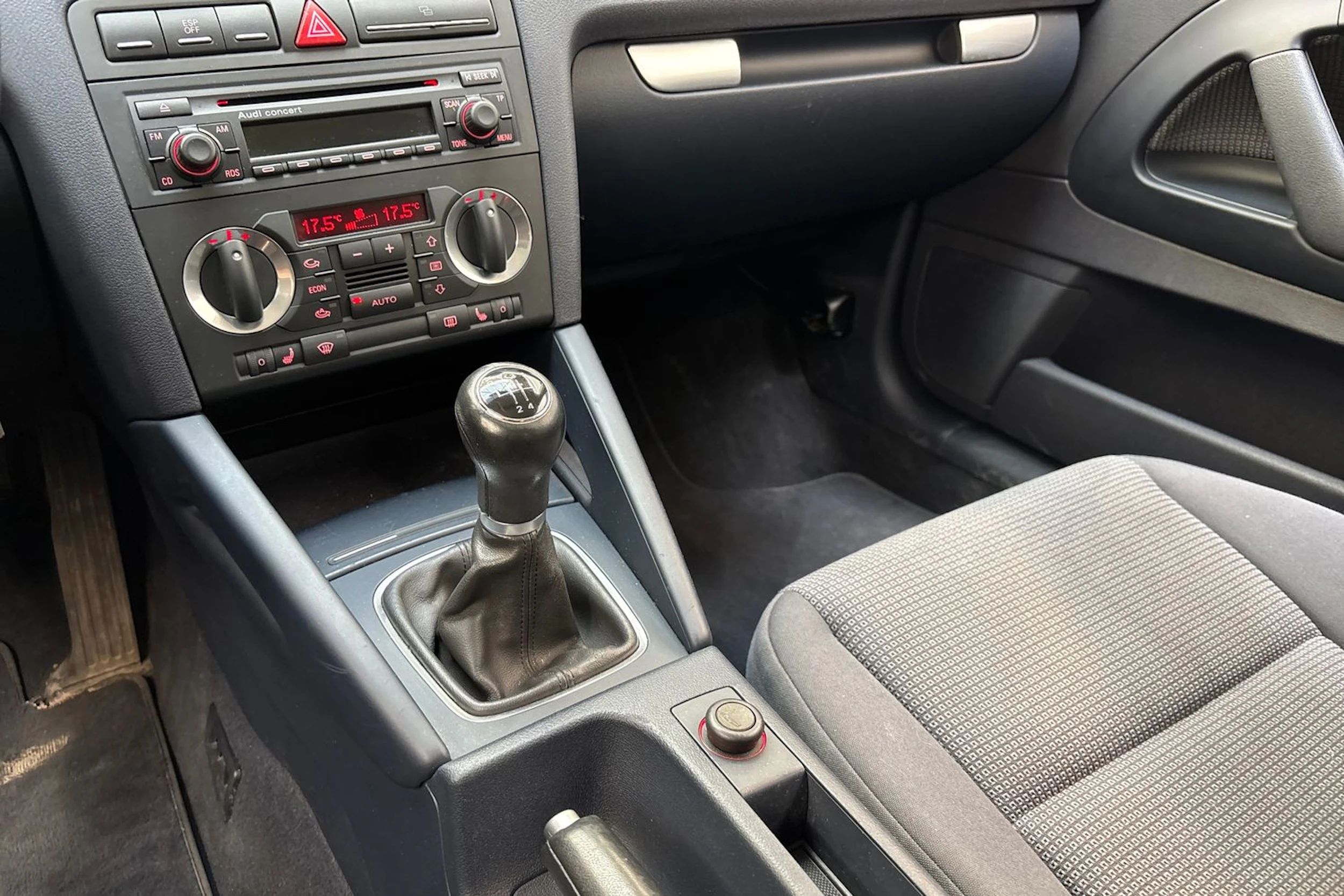 sininen Audi A3 2005 kuva 20.