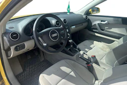keltainen Audi A3 2004 kuva 3.