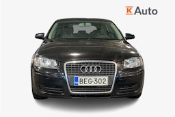 Musta Audi A3 2005 kuva 5.
