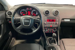 harmaa Audi A3 2007 kuva 7.