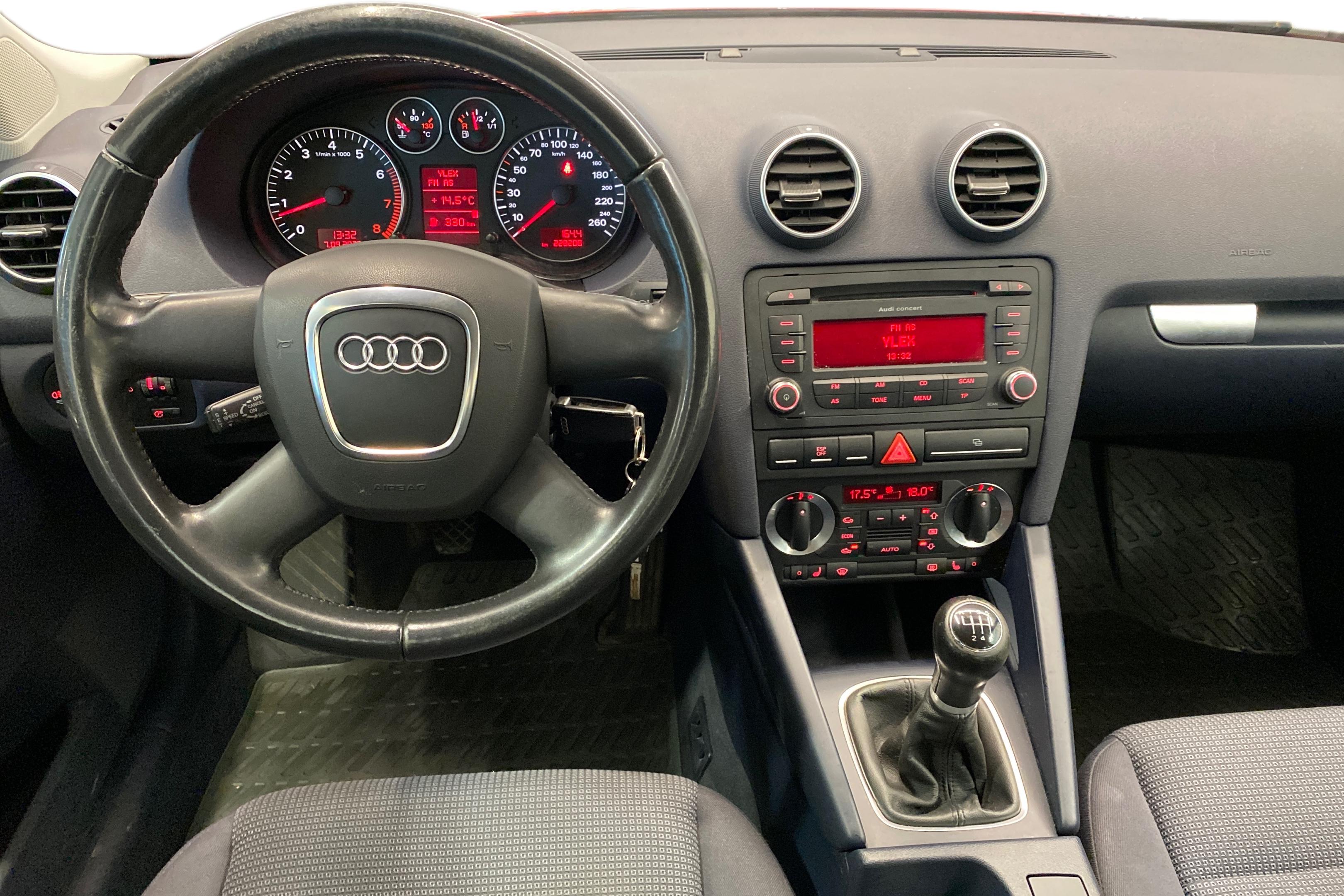 Audi A3 2008, kuva 7/24