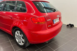 Punainen Audi A3 2008 kuva 23.