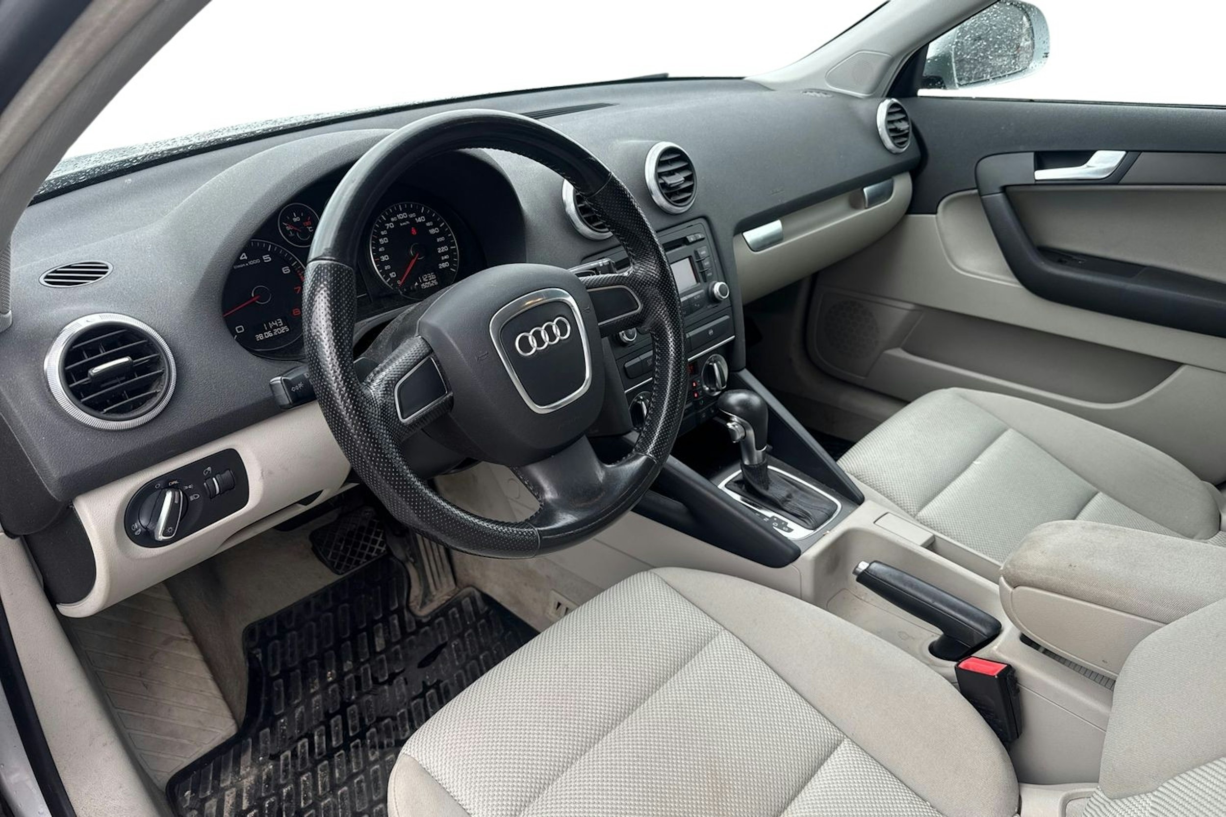 Hopea Audi A3 2009 kuva 3.