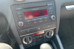 Punainen Audi A3 2009 kuva 26.