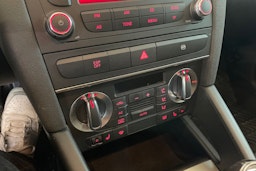 Valkoinen Audi A3 2009 kuva 16.