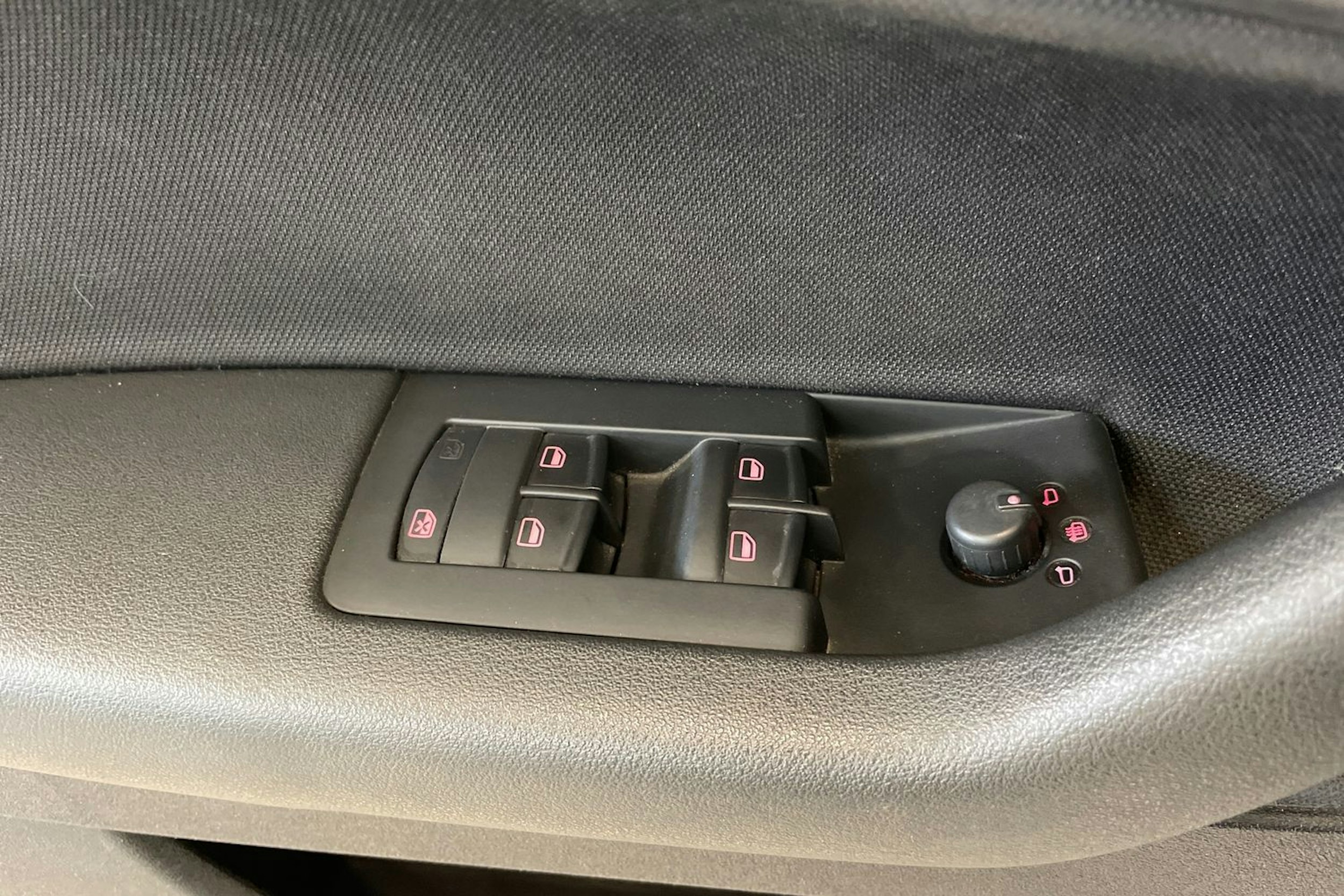 Valkoinen Audi A3 2009 kuva 17.