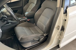 Valkoinen Audi A3 2009 kuva 18.