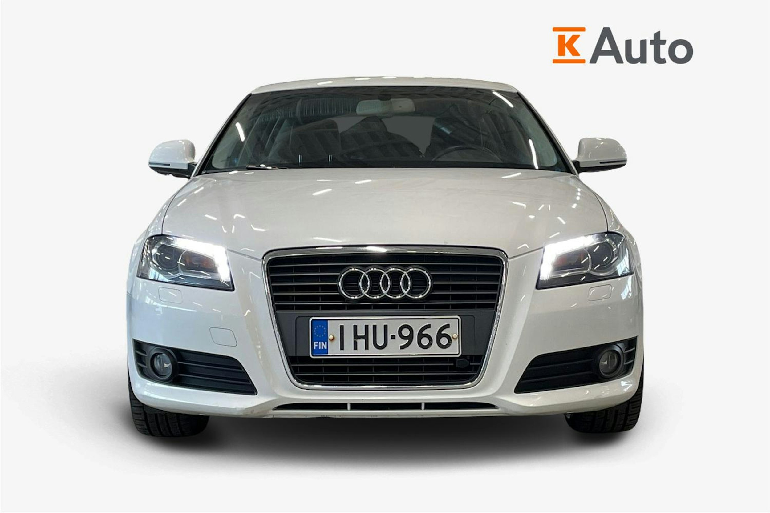 valkoinen Audi A3 2009 kuva 5.