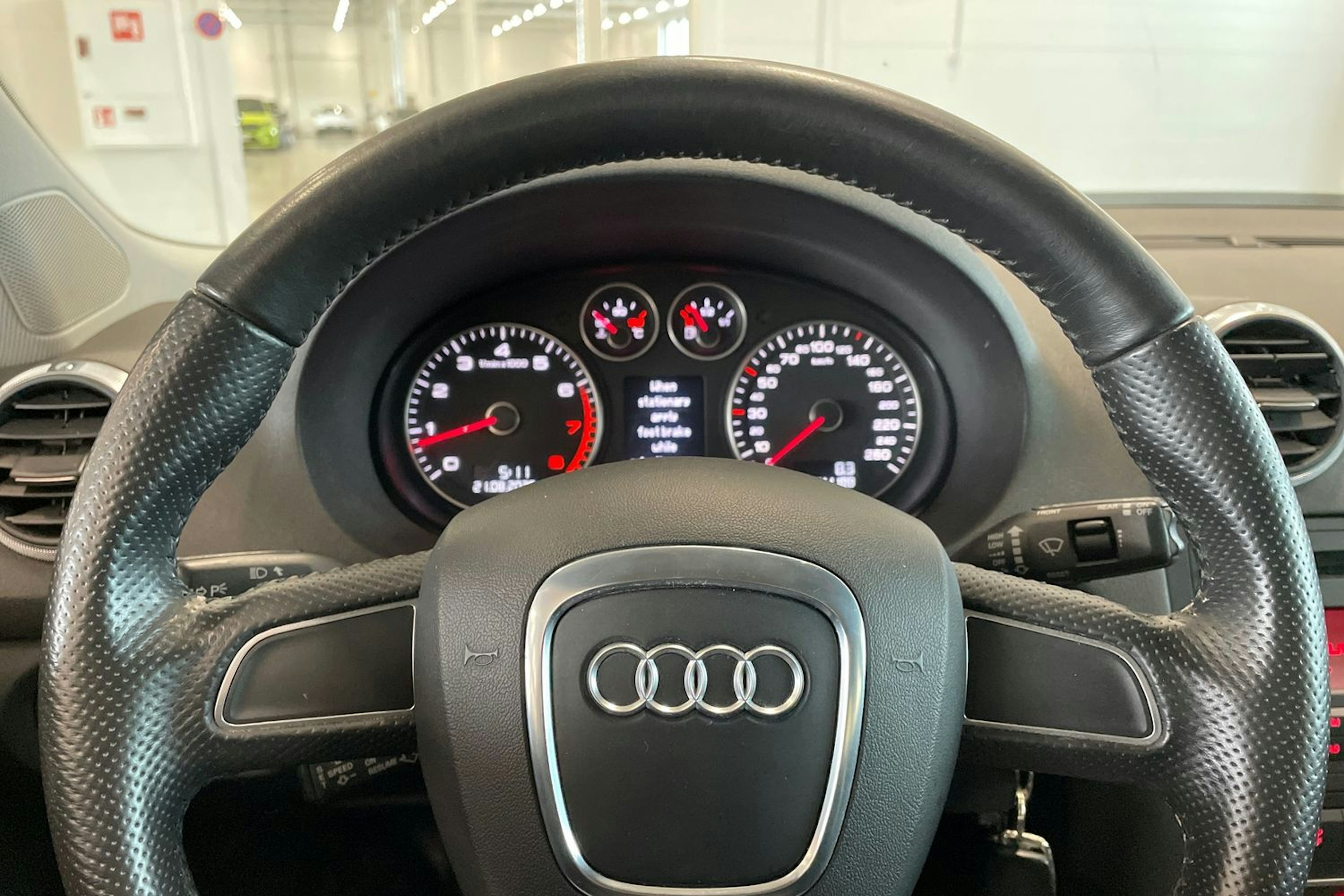 valkoinen Audi A3 2009 kuva 15.