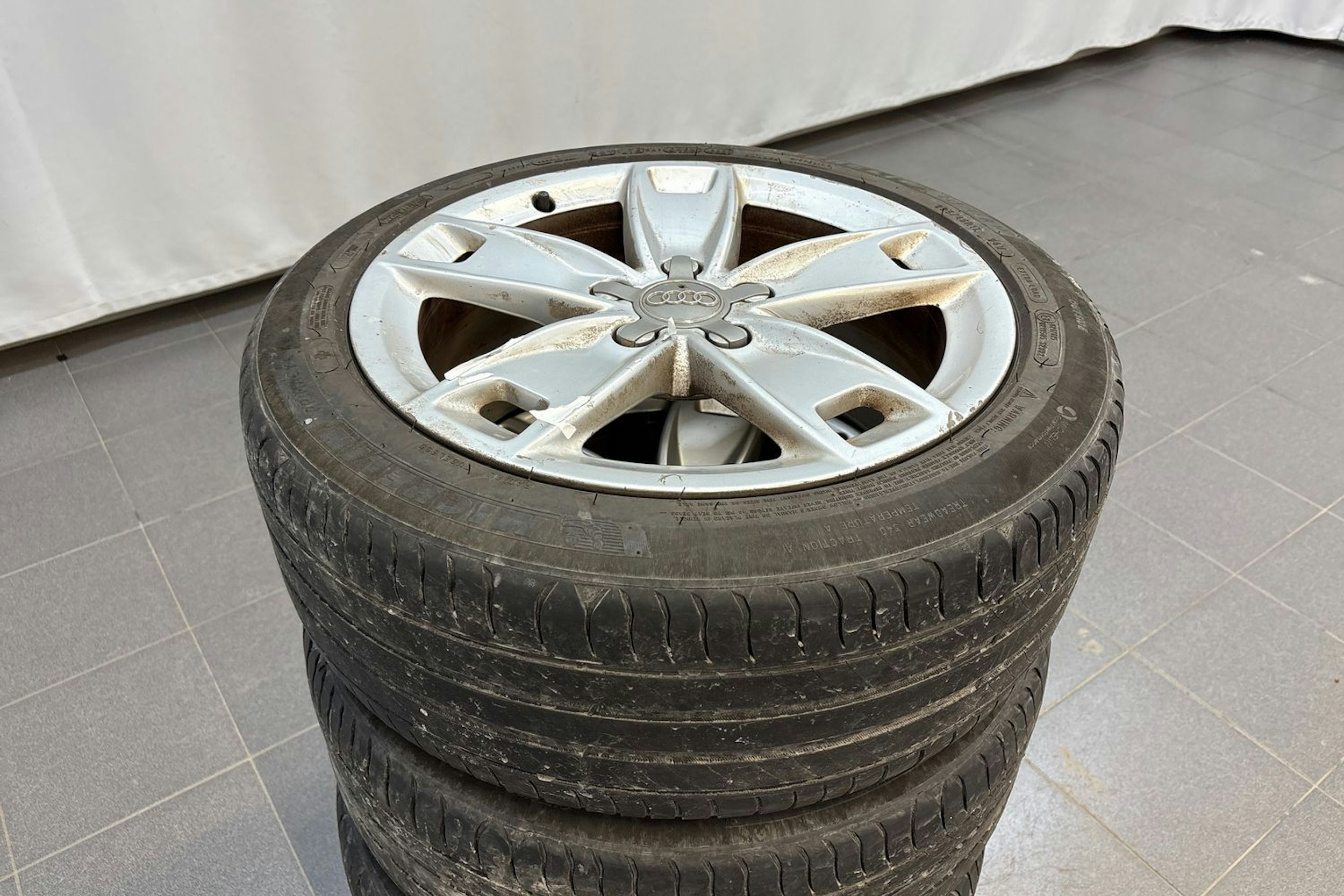 Punainen Audi A3 2009 kuva 9.